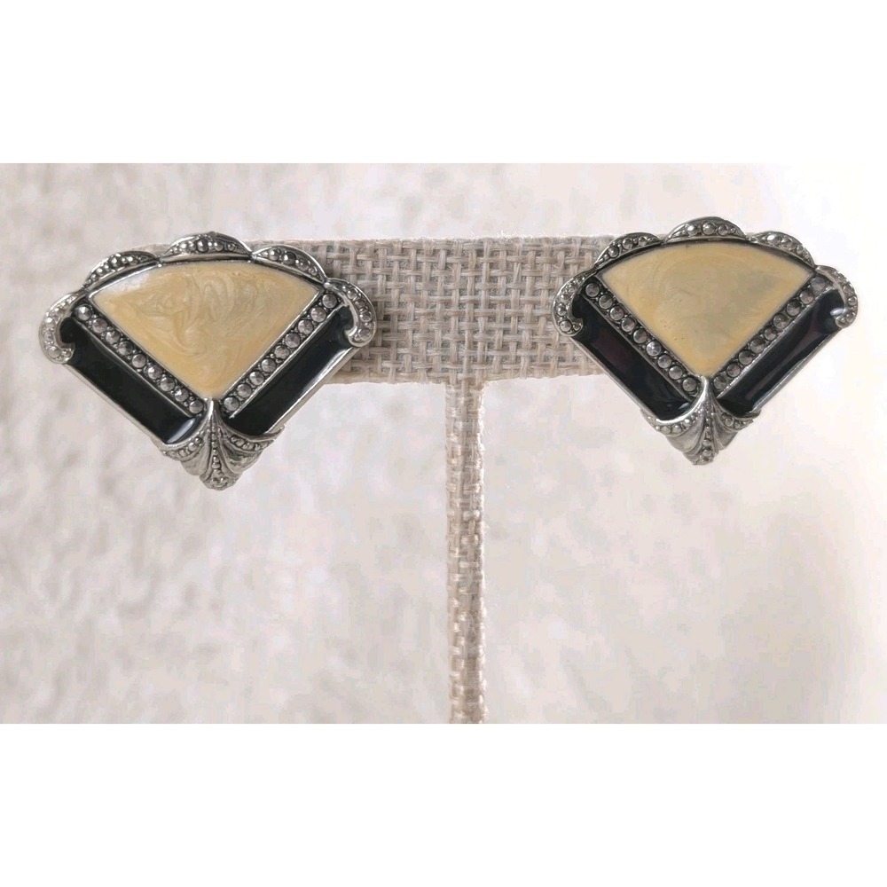Art Deco Revival Fan‎ Earrings – Silver Tone – Cream Swirl & Black Enamel